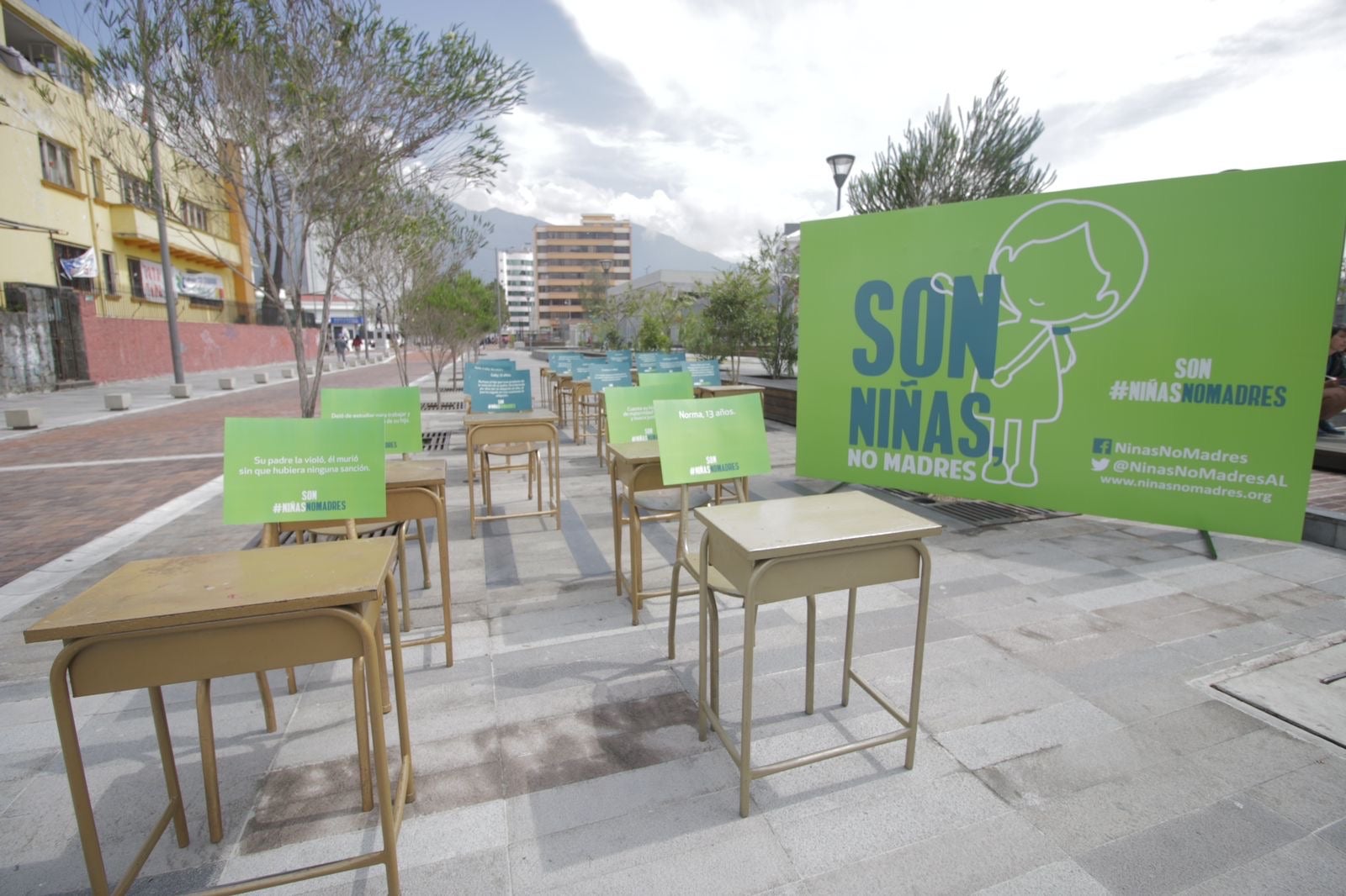 Niñas no Madres movement performance, Quito, Ecuador, May 2019. 