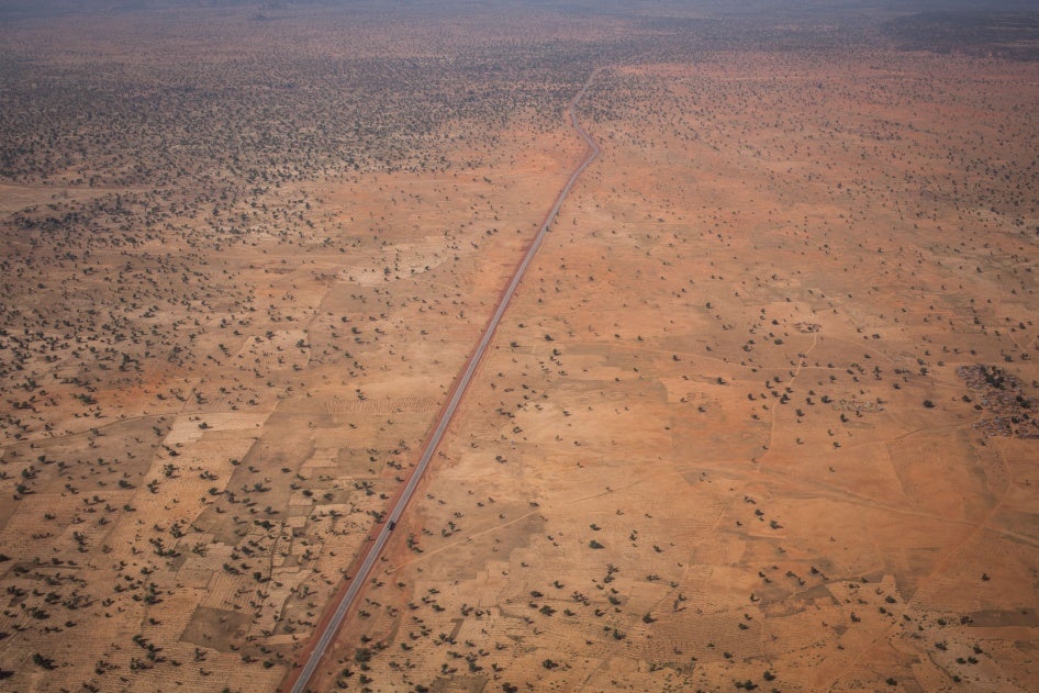 Une route allant du Mali au Burkina Faso