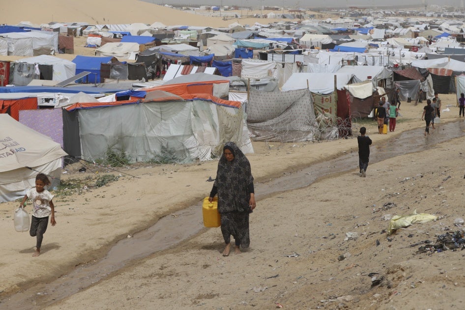 A view of a makeshift camp for displaced Palestinians in Rafah in southern Gaza 