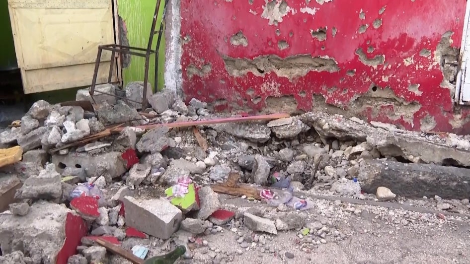 e848f41b-a5c9-453d-aa7a-d2b7eb08c18c