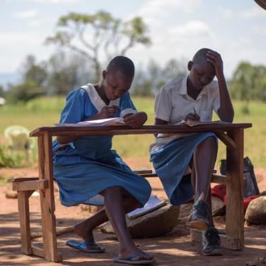 201806WRD_Kenya_Pregnant_Girls_Education_phototn